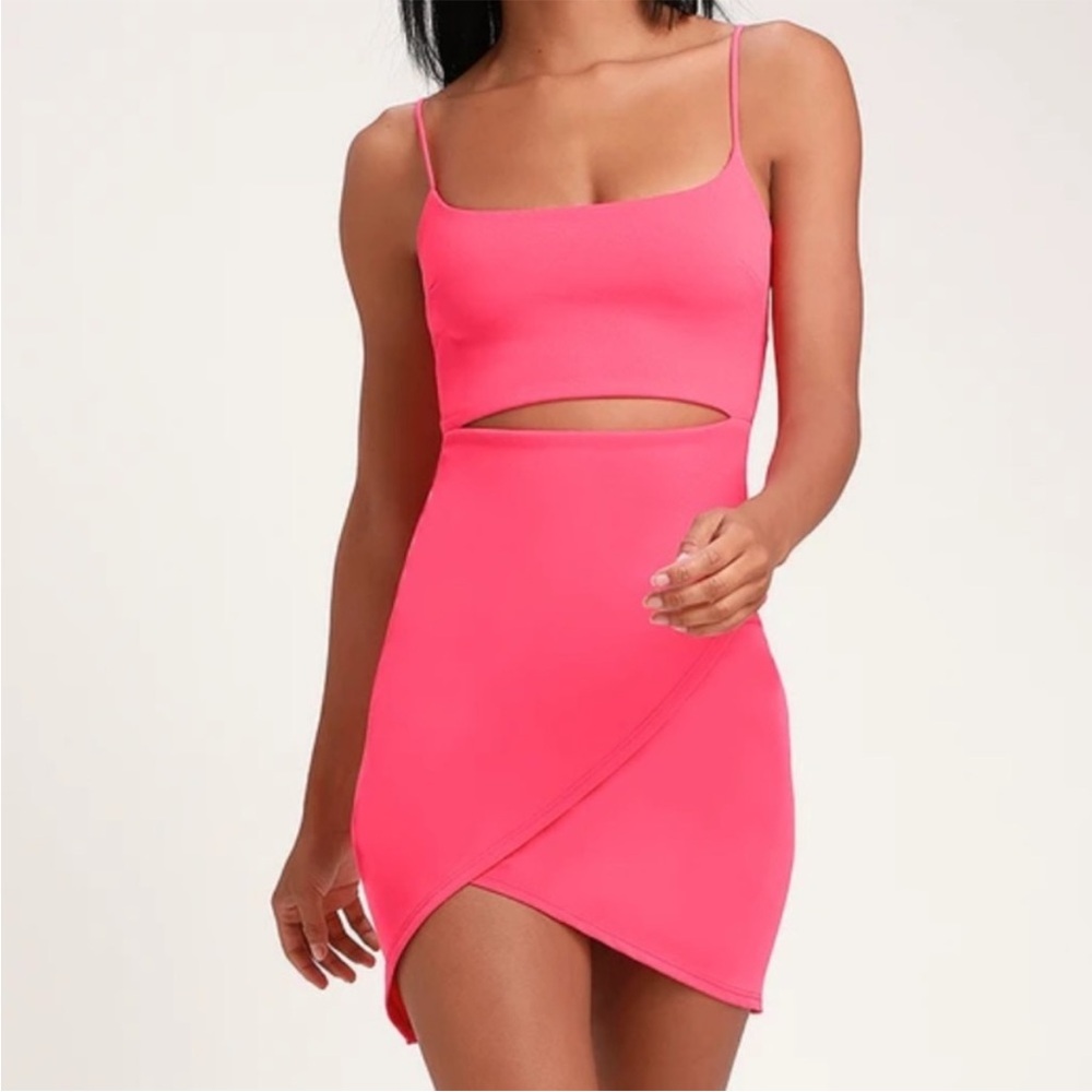 Lulu’s Pink Cutout Bodycon Dress Size Small